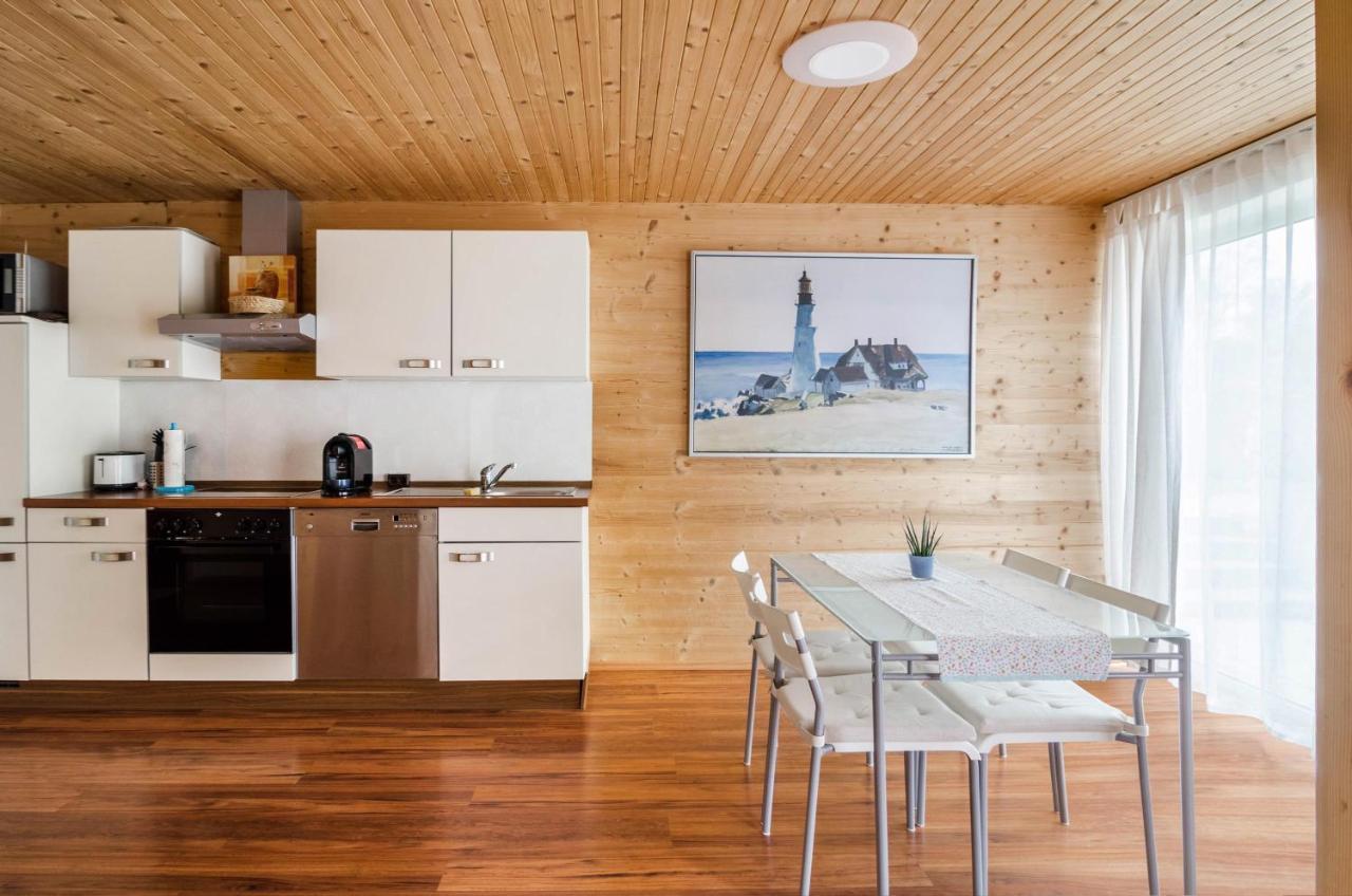 אוברלינגן Ferienwohnung Untergeschoss מראה חיצוני תמונה